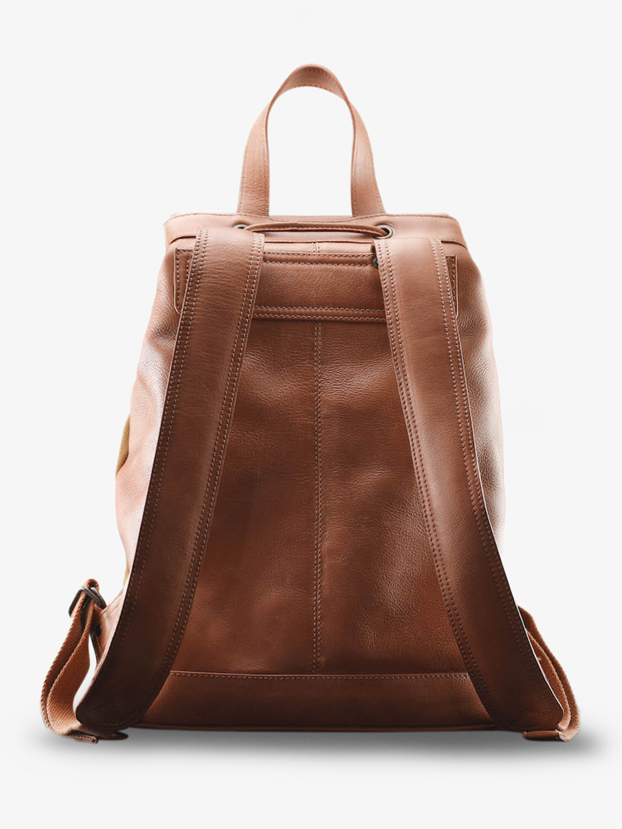 leather-back-pack-brown-picture-parade-lechampêtre-pampa-light-brown-caramel-paul-marius-3760125348803