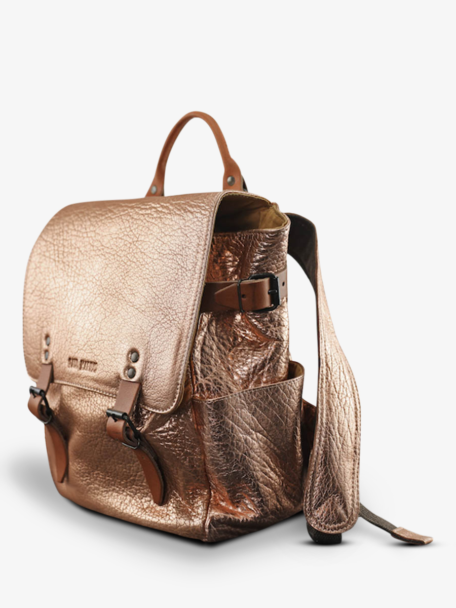 leather-back-pack-pink-gold-side-view-picture-laudacieux-rose-gold-paul-marius-3760125341958