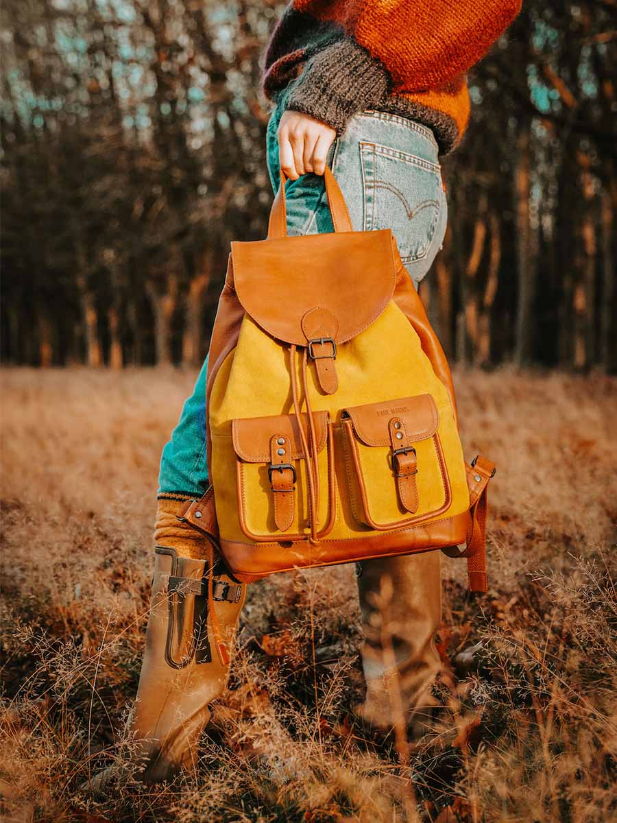 leather-back-pack-brown-picture-parade-lechampêtre-pampa-ligth-brown-honey-paul-marius-3760125348780