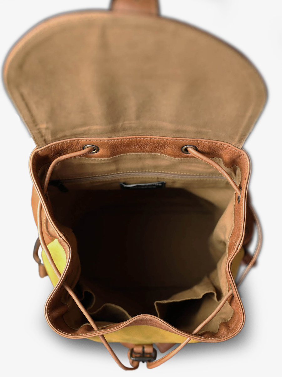 leather-back-pack-brown-interior-view-picture-lechampêtre-pampa-ligth-brown-honey-paul-marius-3760125348780
