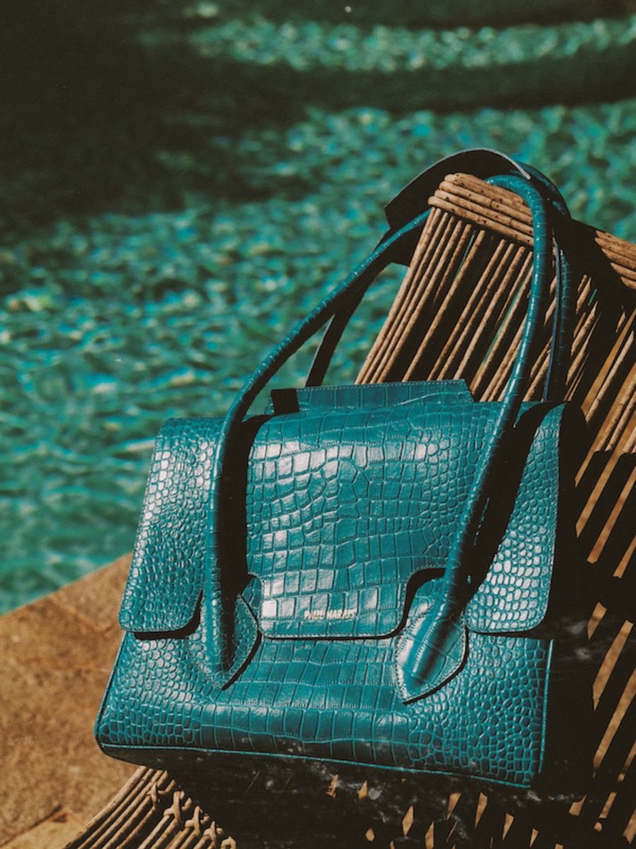 leather-handbag-for-woman-blue-interior-view-picture-colette-m-alligator-cocktail-topaz-paul-marius-3760125355825