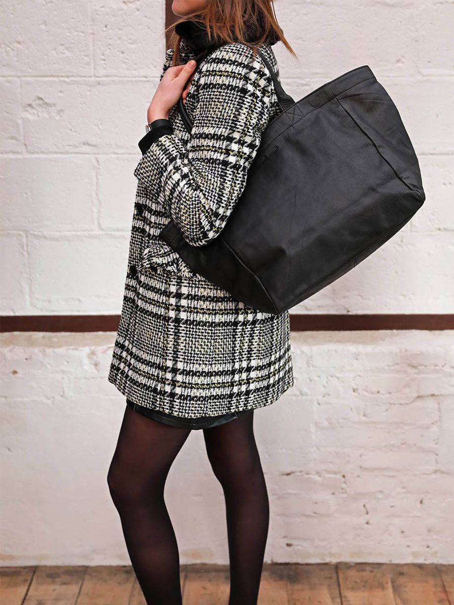 leather-hand-bag-for-woman-multicoloured-black-picture-parade-monpartenaire--m-oily-black-paul-marius-3760125336343