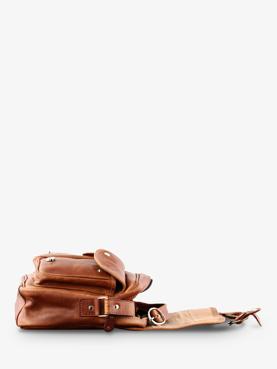 leather-shoulder-bag-for-woman-brown-side-view-picture-lerouen-light-brown-paul-marius-3770003007838