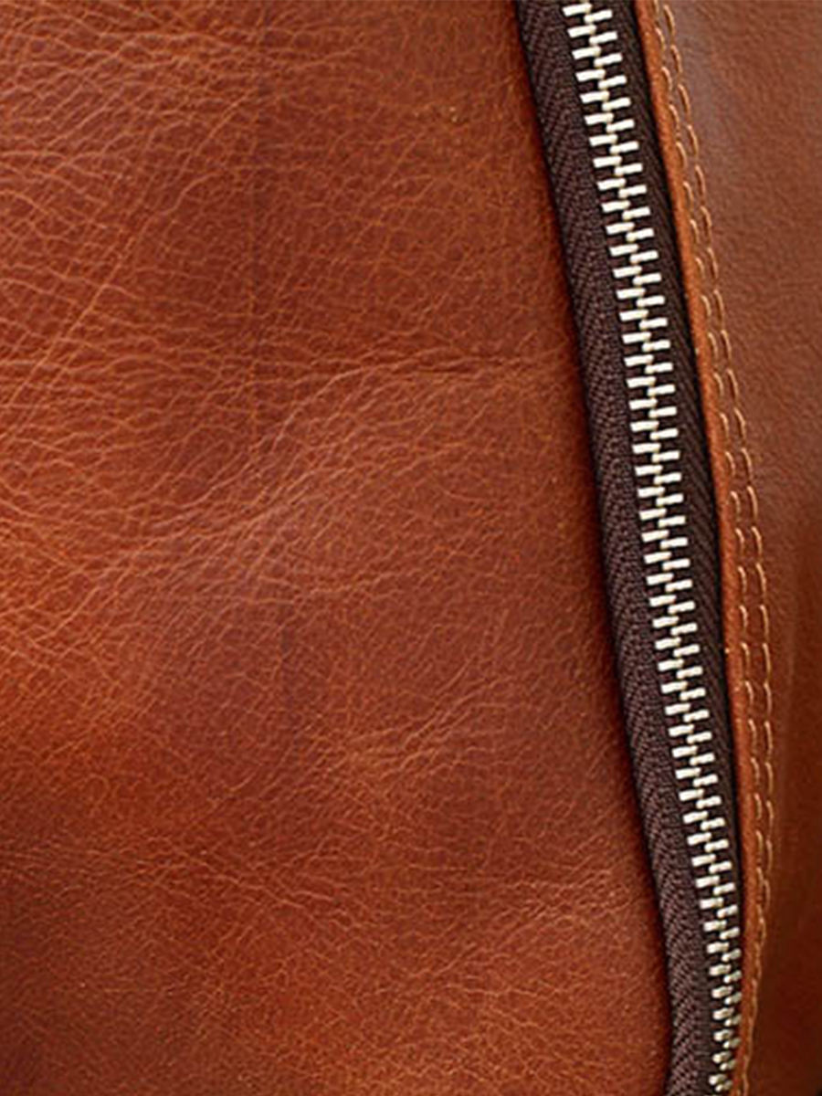 travel-bag-brown-matter-texture-leglobe-trotter-light-brown-paul-marius-3760125330747