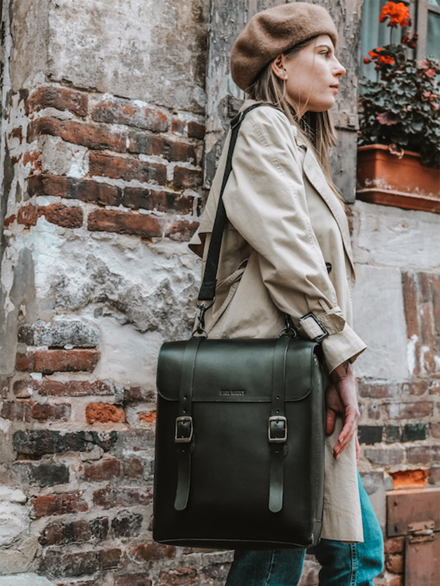 Dr martens online large flight bag