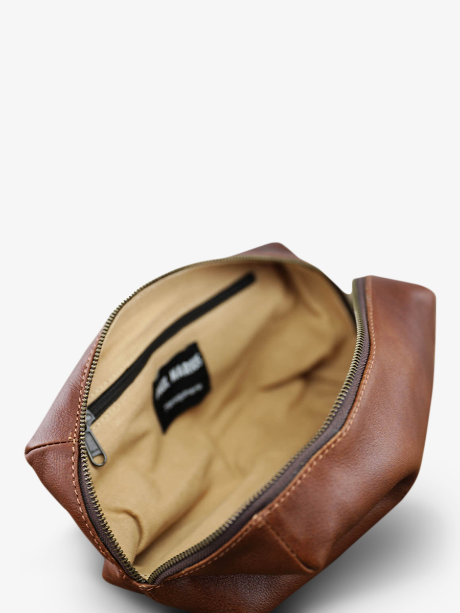 toiletry-bag-for-men-brown-interior-view-picture-lebarbier-tobacco-paul-marius-3760125345956